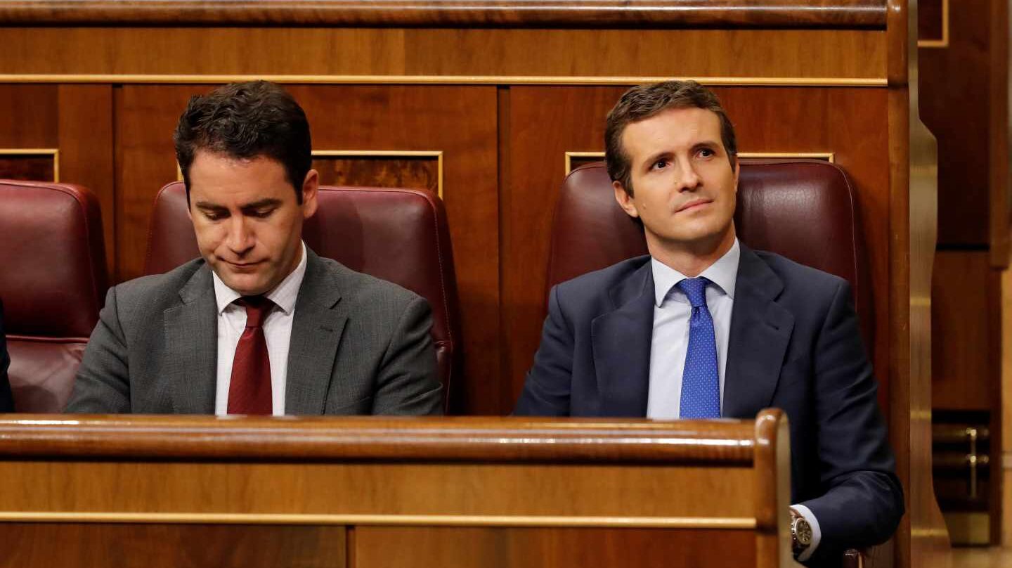 Sesión de investidura: Teodoro García Egea y Pablo Casado.
