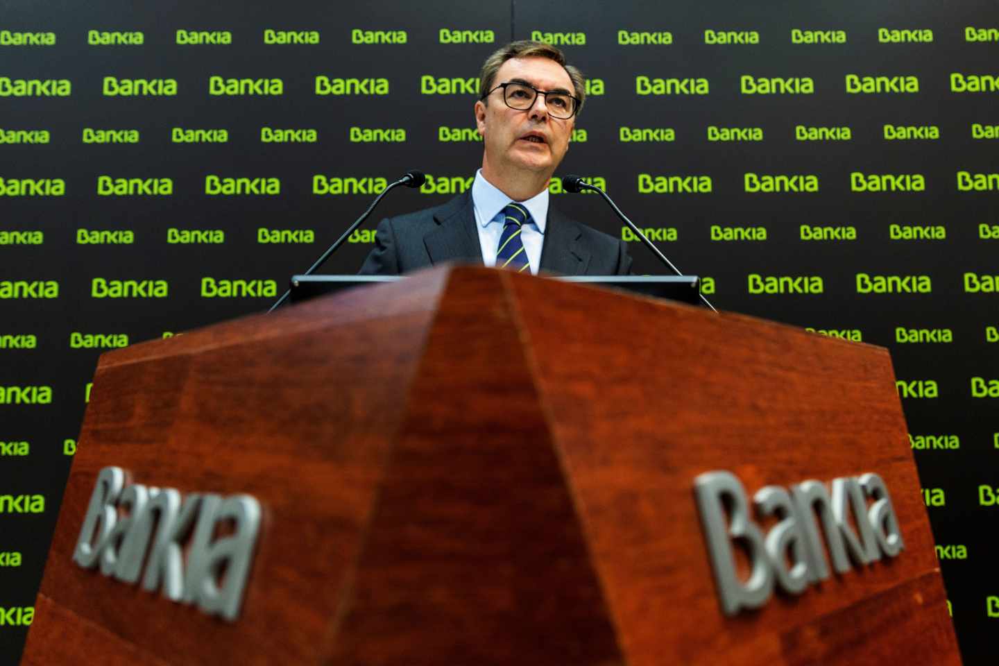 Bankia sucumbe ante los tipos negativos: "No vamos a alcanzar el objetivo de beneficio".