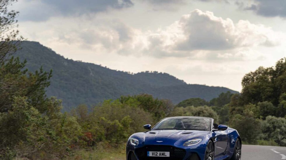 El desplome de Aston Martin agrava las dudas del sector del motor en Europa.