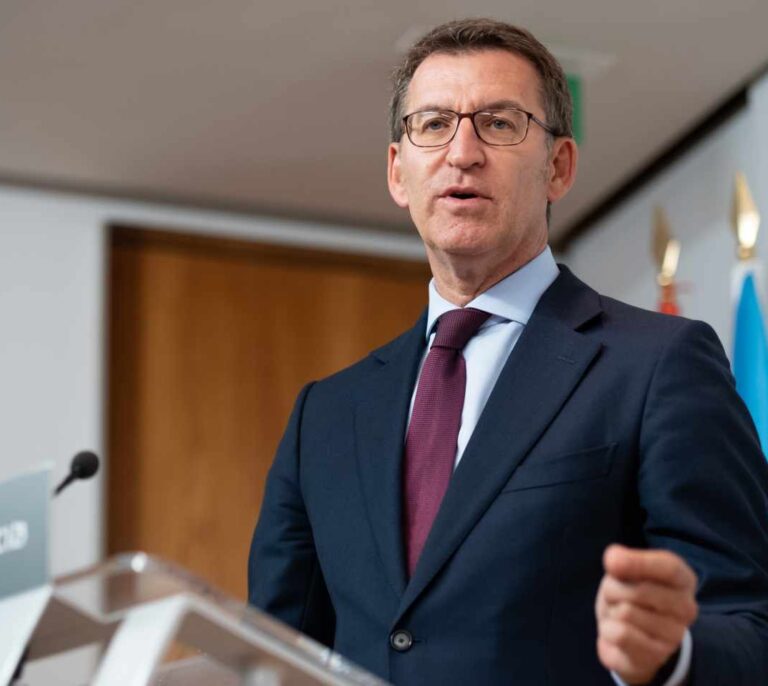 Feijóo: "Si Sánchez quiere un pacto constitucional, en Génova se le coge el teléfono"