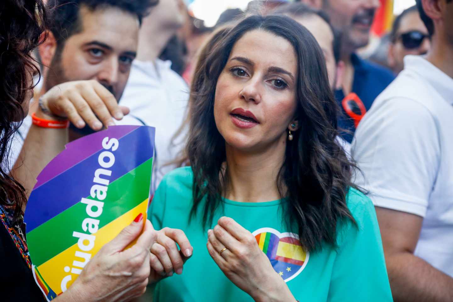 Inés Arrimadas durante la manifestación del Orgullo en Madrid