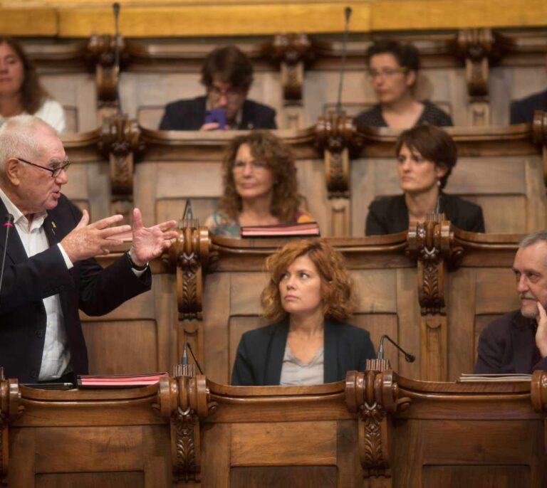 El PSC completa el deshielo con los independentistas en Barcelona