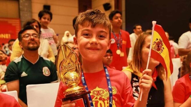 Un niño de 7 años logra el bronce en un mundial de cálculo mental de China
