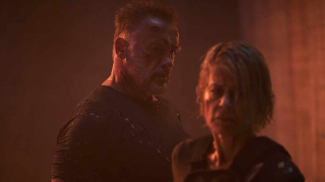 Sarah Connor y T-800 en Terminator