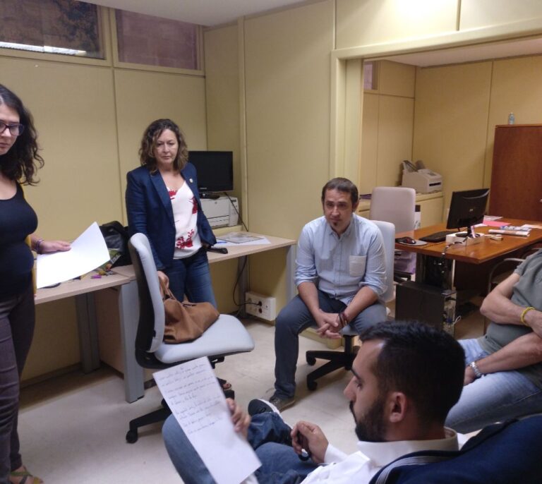 La diputada de Podemos tumba el gobierno del PSOE en La Rioja