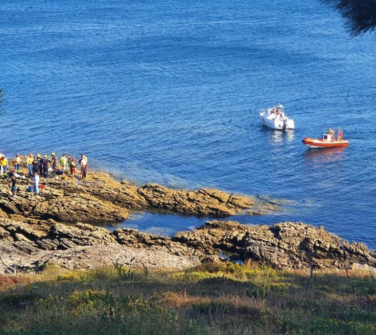 Tragedia en Sanxenxo: muere un buzo al pasarle por encima una lancha