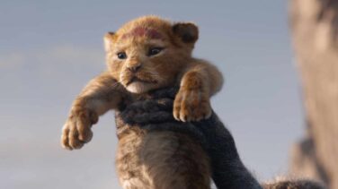 El remake de 'El rey león' destrona a 'Frozen' como la película de animación más taquillera
