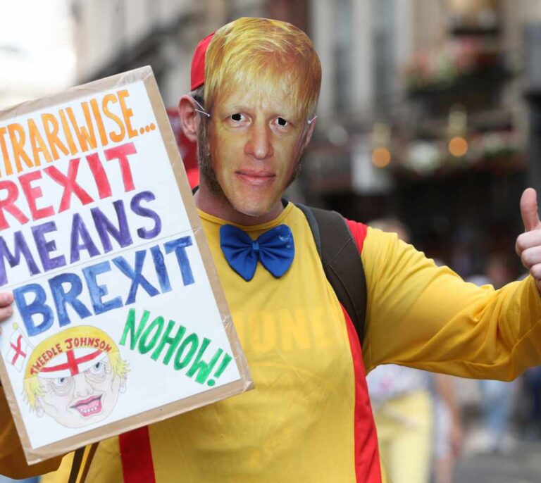Boris Johnson por Boris Johnson: "Antes de ser primer ministro verán a Elvis en Marte"