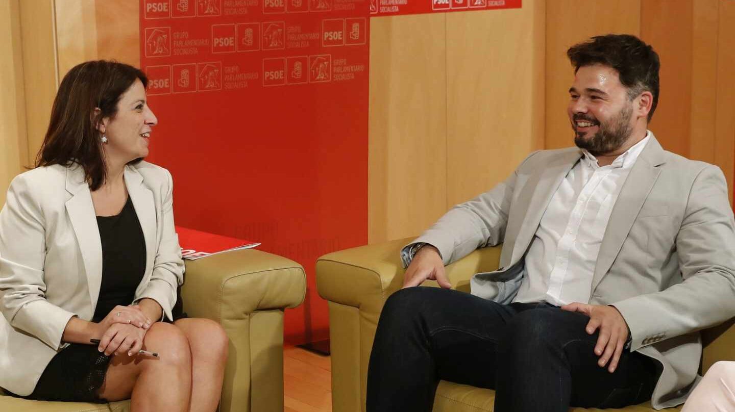 Adriana Lastra y Gabriel Rufián, este martes en el Congreso.