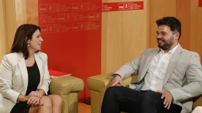 psoe ERC Esquerra Rufián Lastra investidura Adriana Lastra y Gabriel Rufián, este martes en el Congreso.