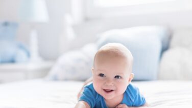 Euskadi aprueba la ayuda de 2.400 euros al año por hijo menor de tres años