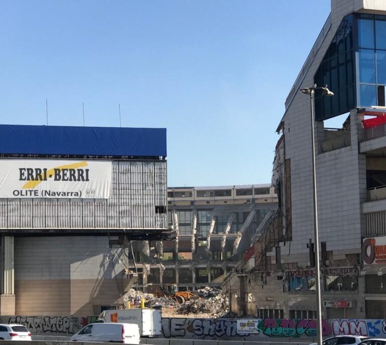 El Atlético vende los terrenos del Calderón por 100 millones para hacer pisos de lujo