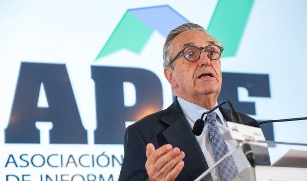 La CNMC recula y ahora se abre a suavizar el hachazo de los pagos a las energéticas