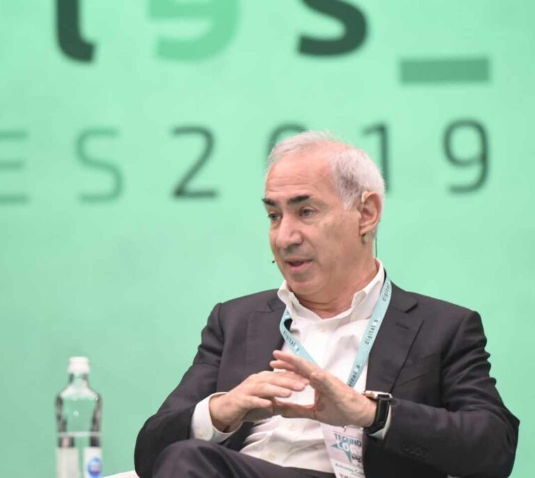 Vodafone choca con el Gobierno: “El 5G que hemos lanzado es real, no experimental”