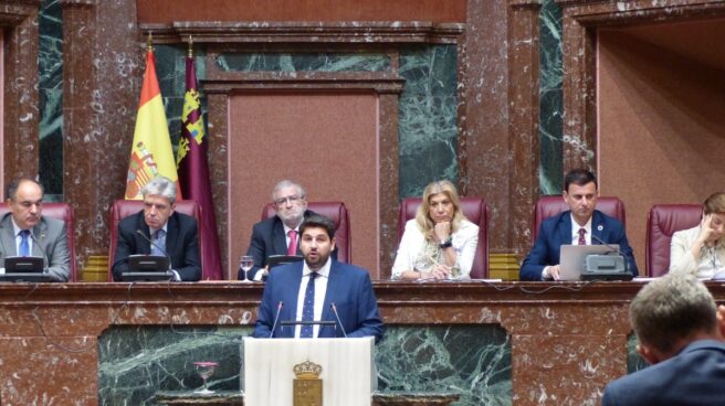 Segundo intento de PP y Cs para formar Gobierno en Murcia entre insultos de Vox