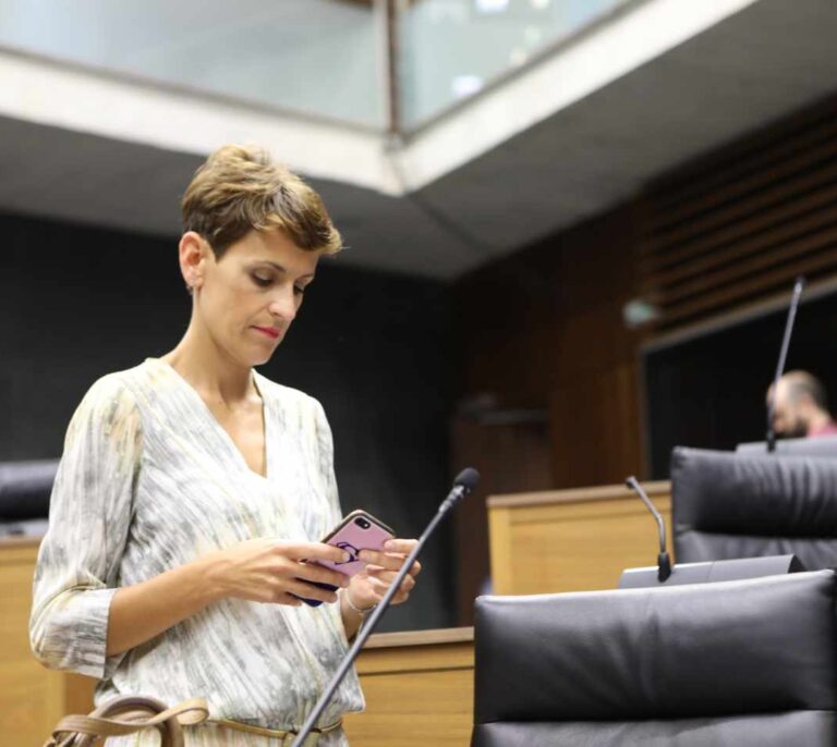 Chivite, la 'lehendakari' de Navarra que vigilarán Otegi y el PNV