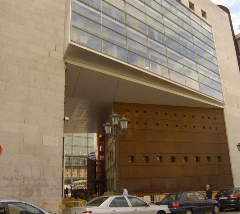 Piden 14 años para un hombre que agredió sexualmente a su pareja y la encañonó con una escopeta