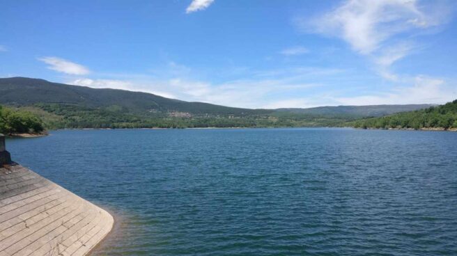 Embalse de González Lacasa en La Rioja