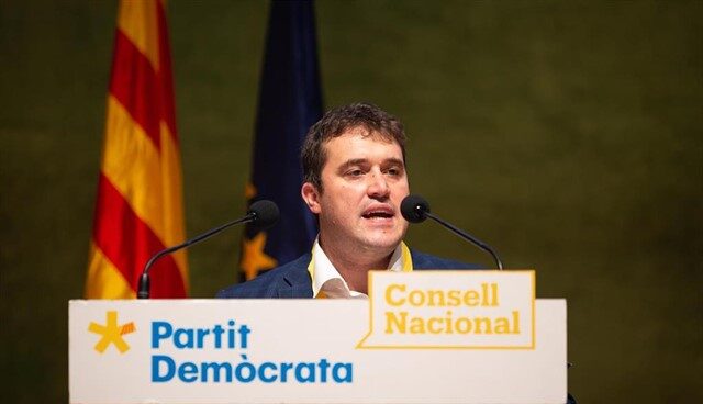 Guerra en el independentismo: el PDeCat denuncia la "purga política" de Torra