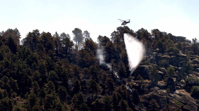 Controlado el incendio de Gavilanes (Ávila) tras arrasar 1.400 hectáreas