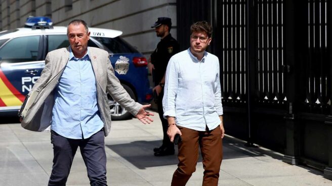 Joan Baldoví (Compromís), a su llegada al Congreso de los Diputados para la sesión de investidura.