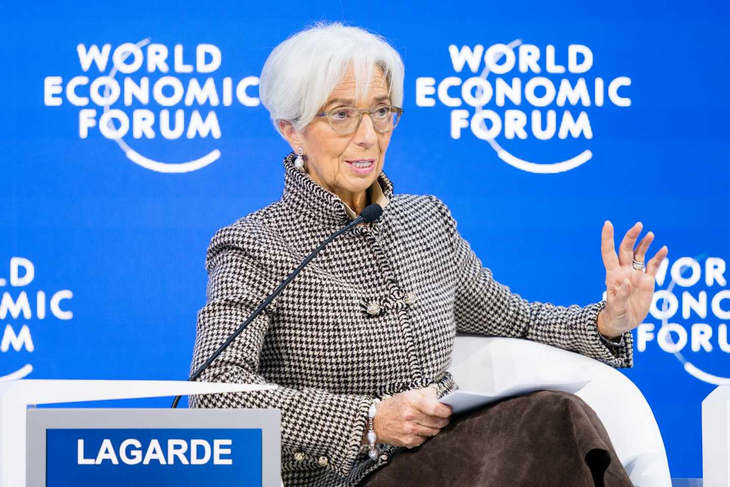 Lagarde confirma que dejará el FMI el 12 de septiembre.