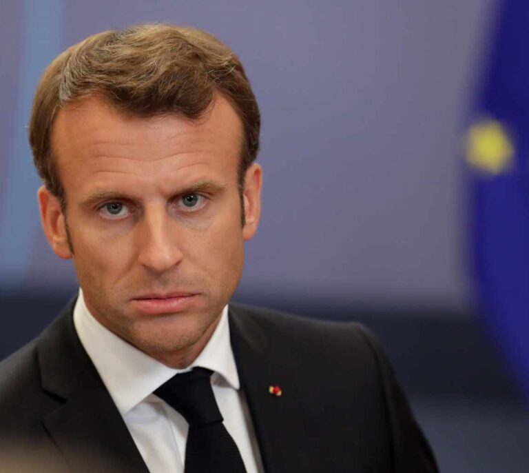 Macron confina a toda Francia y cierra los colegios durante al menos tres semanas