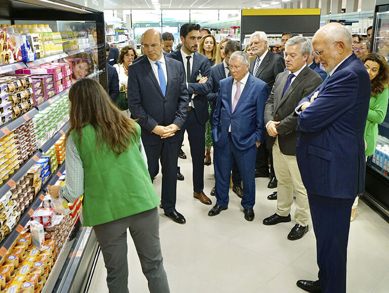 Mercadona inicia su andadura internacional con su primer supermercado en Portugal