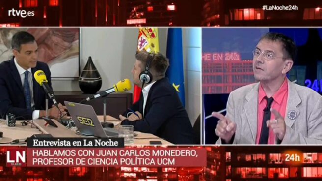 El fundador de Podemos, Juan Carlos Monedero, durante una entrevista en el Canal 24 horas.