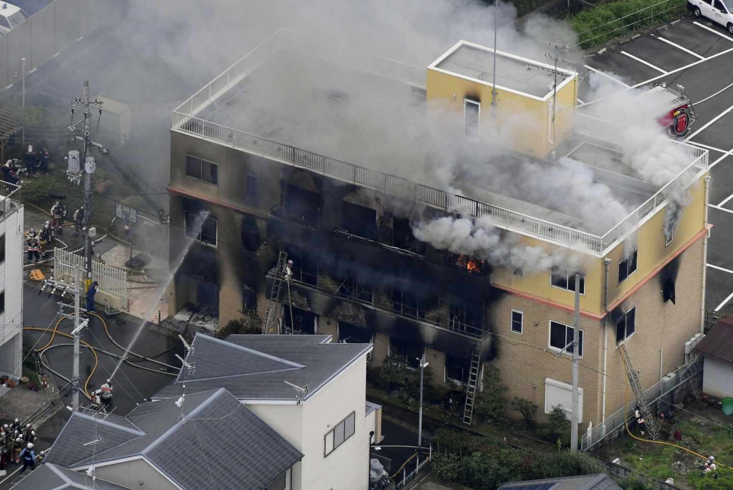 Un incendio intencionado deja al menos 22 muertos en un estudio de anime en Tokio