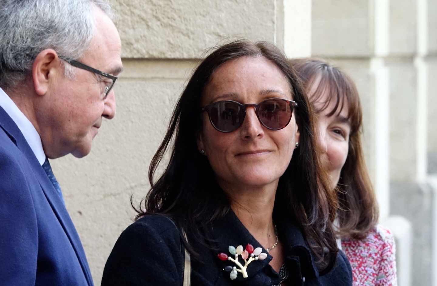 María Núñez Bolaños, en una concentración a las puertas de la Audiencia de Sevilla.