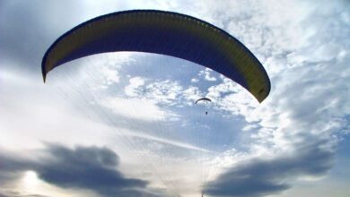 Muere un parapentista tras caer a un acantilado en Almería