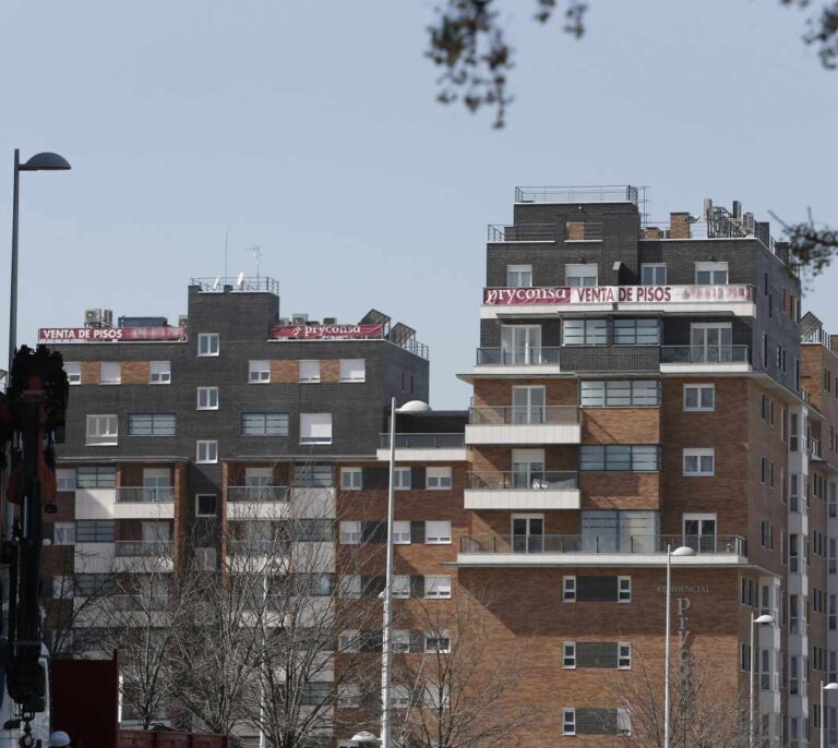Los alquileres caen de nuevo con Madrid (13 %) y Canarias (10 %) a la cabeza