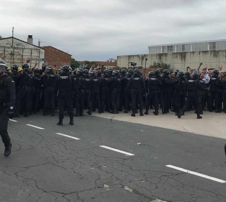 Policías y guardias civiles, en contra de la supresión de la sedición: "Desarma al Estado"