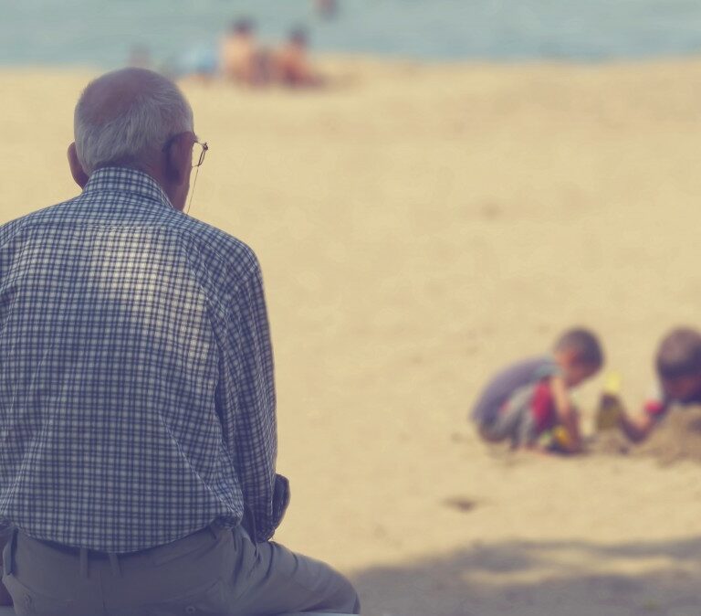 En busca de un nuevo paradigma contra el alzhéimer: 17 años sin aprobar un fármaco