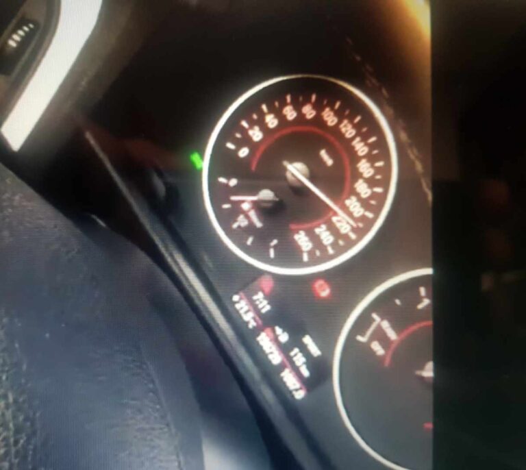 Buscan al conductor que ha grabado este video a 210 kms/hora en la AP-7