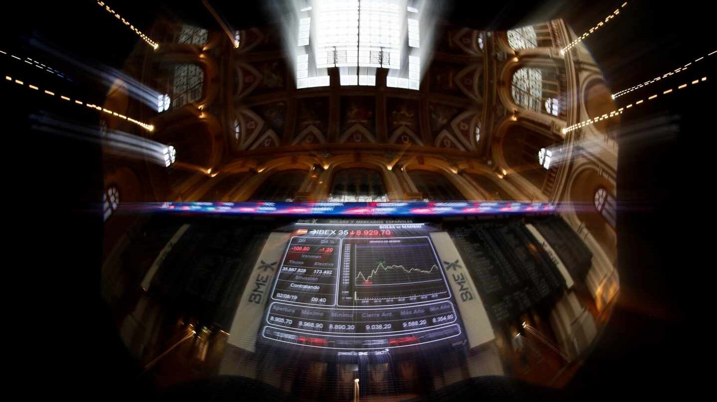 La banca española pierde 8.400 millones en su peor semana del año en bolsa.