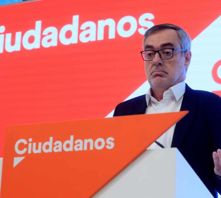 Rivera no descarta reunirse con Sánchez si este "llama", aunque seguirá aferrado al 'no'