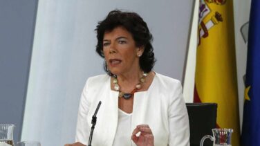 Ultimátum de Celaá a Murcia: "Tiene 24 horas para retirar el 'pin parental' o lo recurriremos"