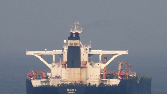 Fotografía de archivo, tomada el 19/7/2019,del petrolero iraní "Grace 1". La Corte de Gibraltar ha decidido este jueves liberar al petrolero , que estaba retenido en el Peñón desde el pasado 4 de julio cuando transportaba crudo a Siria, Horas antes, también habían sido puestos en libertad los tripulantes del buque que había sido detenidos acusados de infringir las sanciones que la Unión Europea tiene establecidas contra Siria por la represión ejercida por el régimen de Bashar al Assad contra la población civil.