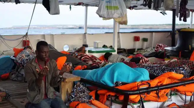 La Fiscalía italiana ordena la incautación del Open Arms y el desembarco de los migrantes