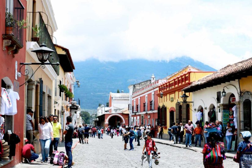 Las casas en Antigua son de un solo piso para soportar terremotos