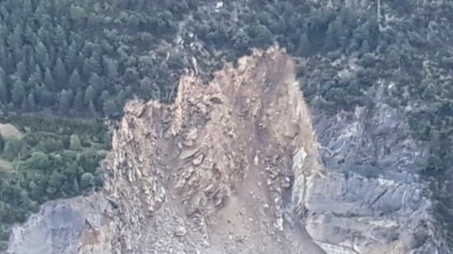 Una avalancha en Andorra deja cortada la carretera general 1 que da acceso a España