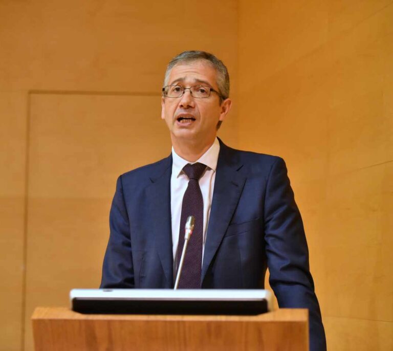 El Banco de España mejora su previsión de crecimiento, pero sigue alertando de la incertidumbre