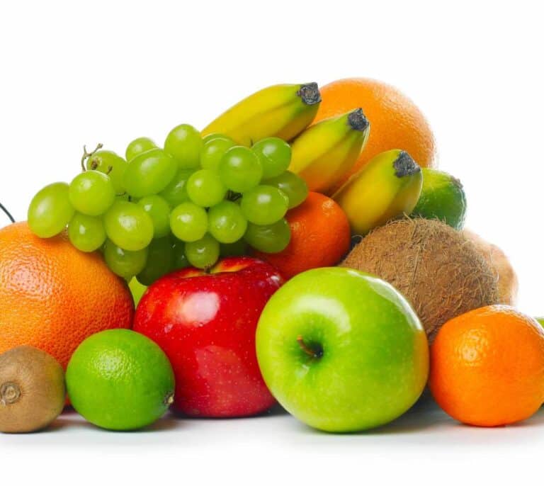 El Gobierno firma un convenio para “vender” la fruta española en el mundo