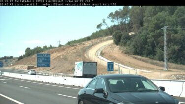 Denuncian a un conductor por circular a 171 km/h en Girona