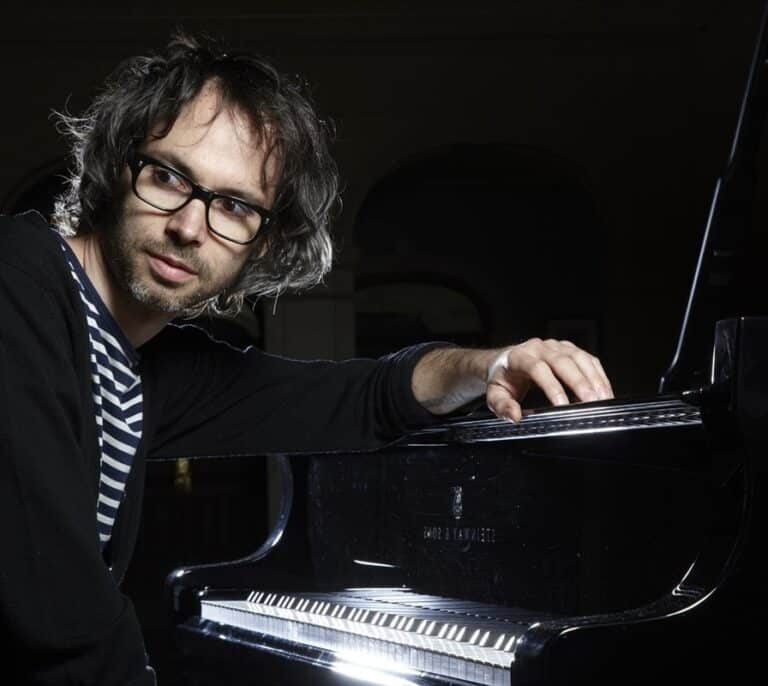 Orate, muérgano y ataraxia: las palabras que James Rhodes conoce y tú (posiblemente) no