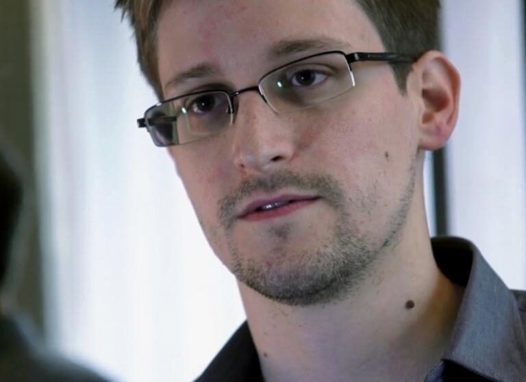 Editorial Planeta publicará 'Vigilancia permanente', las memorias de Snowden