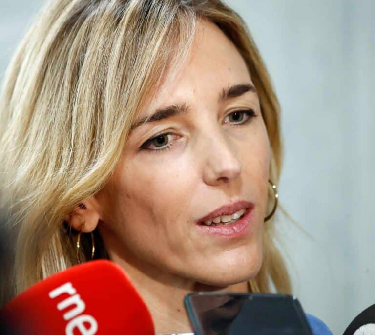 Álvarez de Toledo critica la "indefensión" de Aguirre y Cifuentes tras su imputación