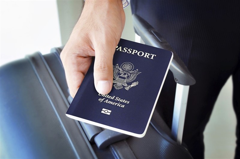 Facua alerta de una web engañosa que tramita permisos para viajar a EEUU